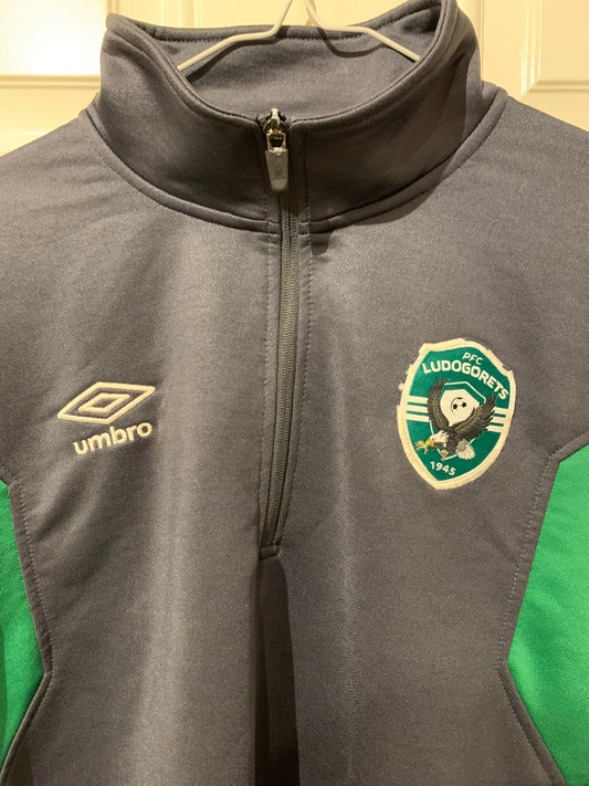 Umbro Ludogorets Razgrad 2017/2018/2019 1/4 Zip Sweatshirt (M)