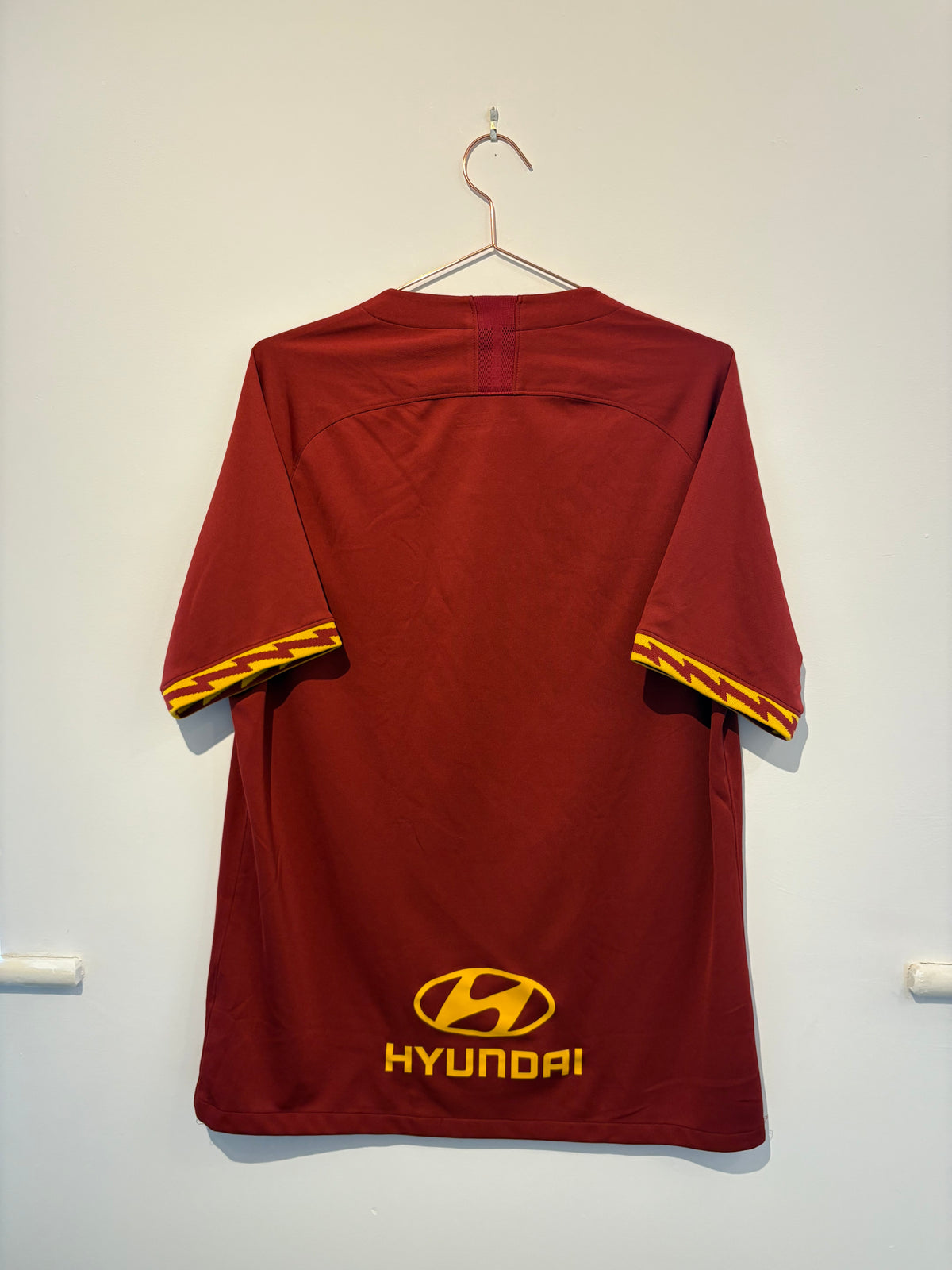 Nike AS Roma 2019/2020 Home Shirt (L)