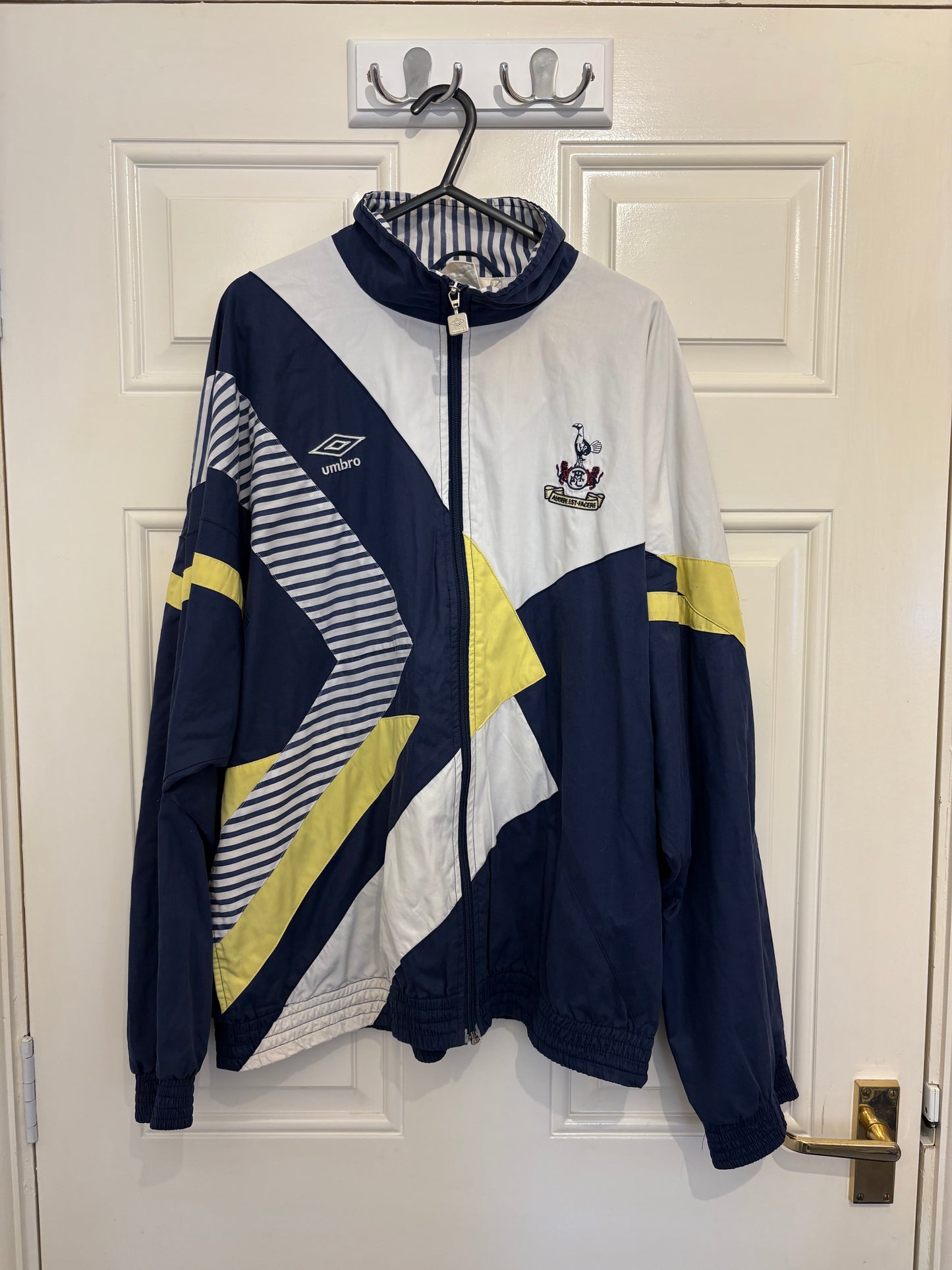 Umbro Tottenham Hotspur 1991/1993 Zip Up Jacket (XL)