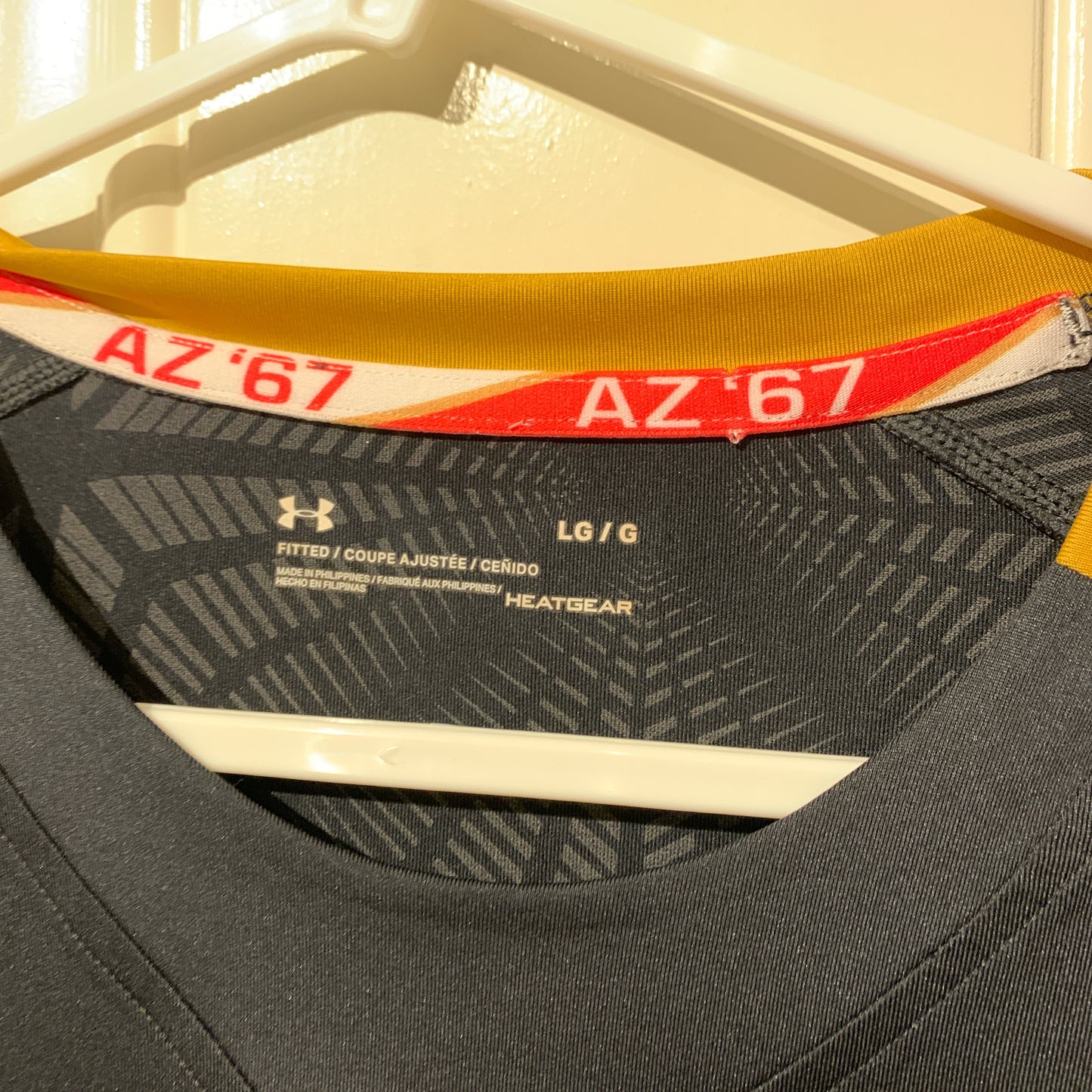 Under Armour AZ Alkmaar 2017/2018 Away Shirt (L)