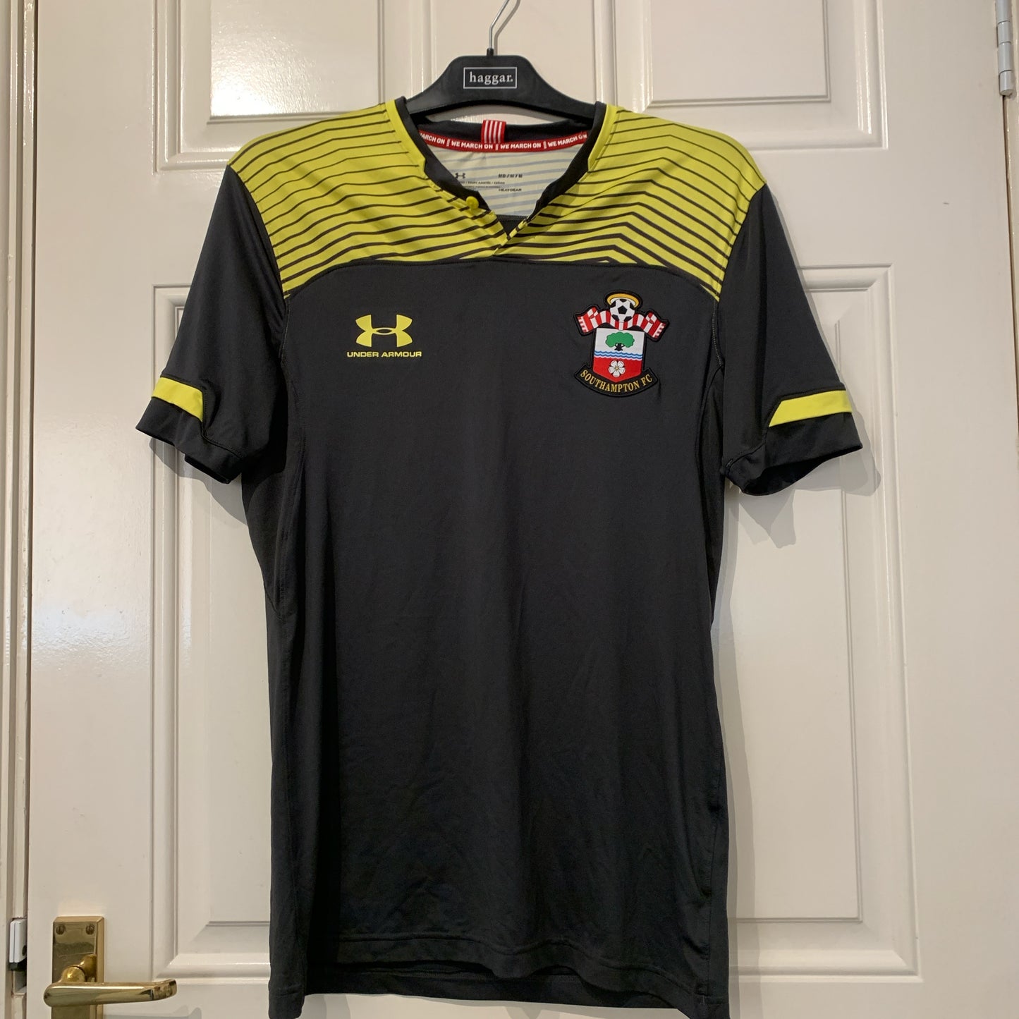 Under Armour Southampton FC 2019/2020 Away Shirt (M)