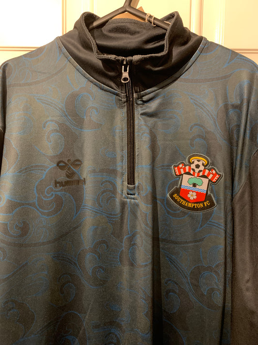 Hummel Southampton FC 2022/2023 Third 1/4 Zip Sweatshirt (M)