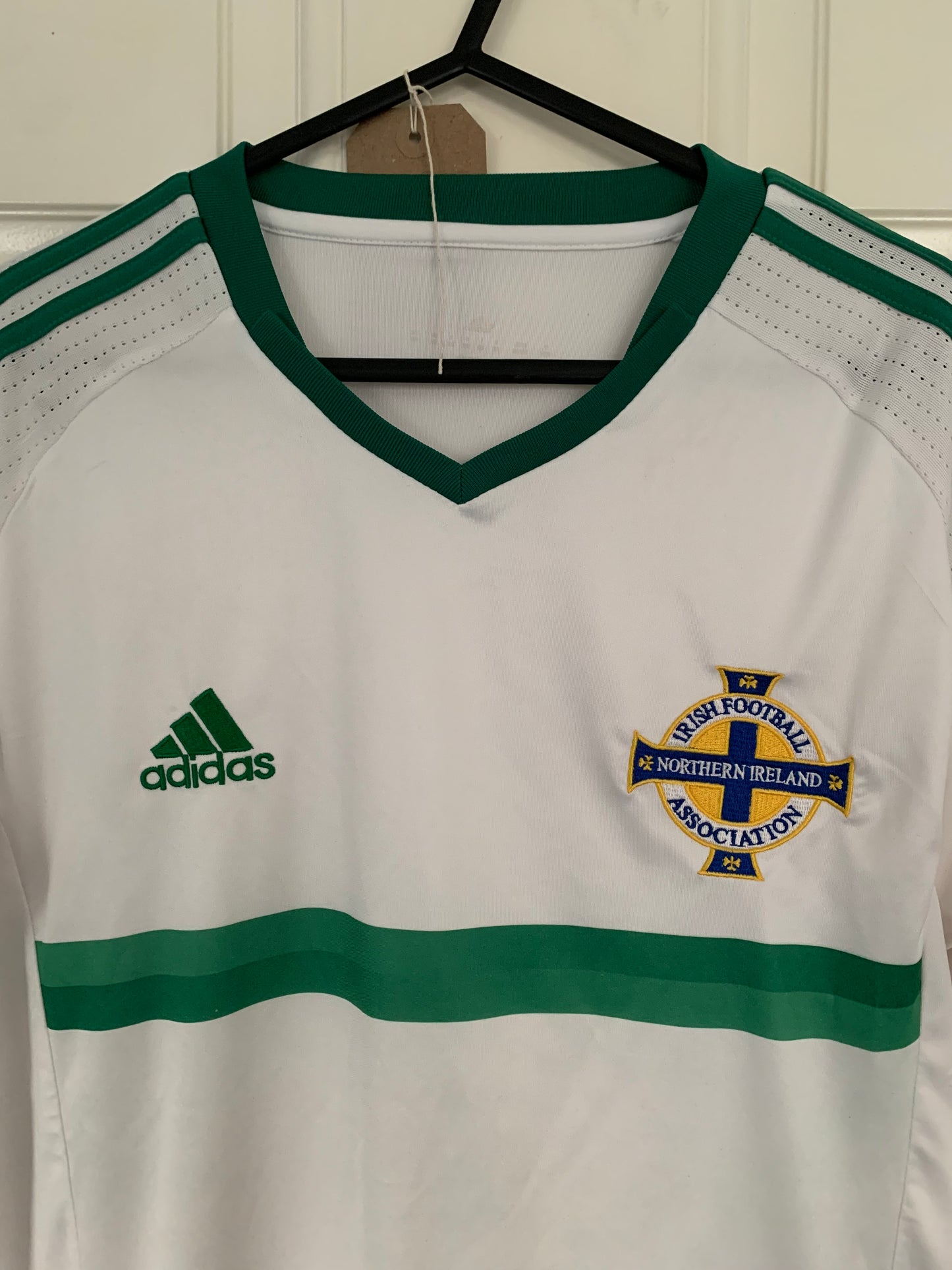 Adidas Northern Ireland 2016/2017 Away Shirt (S)