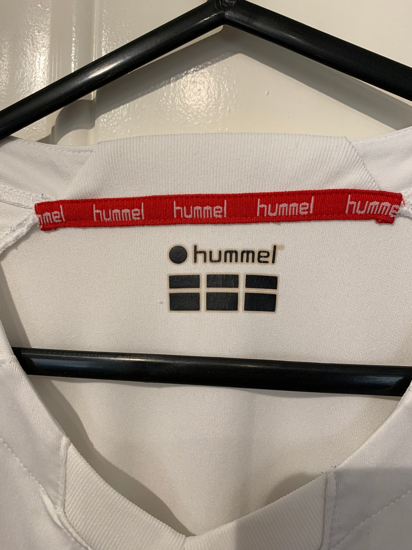 Hummel Rangers FC 2018/2019 Away Shirt (M)