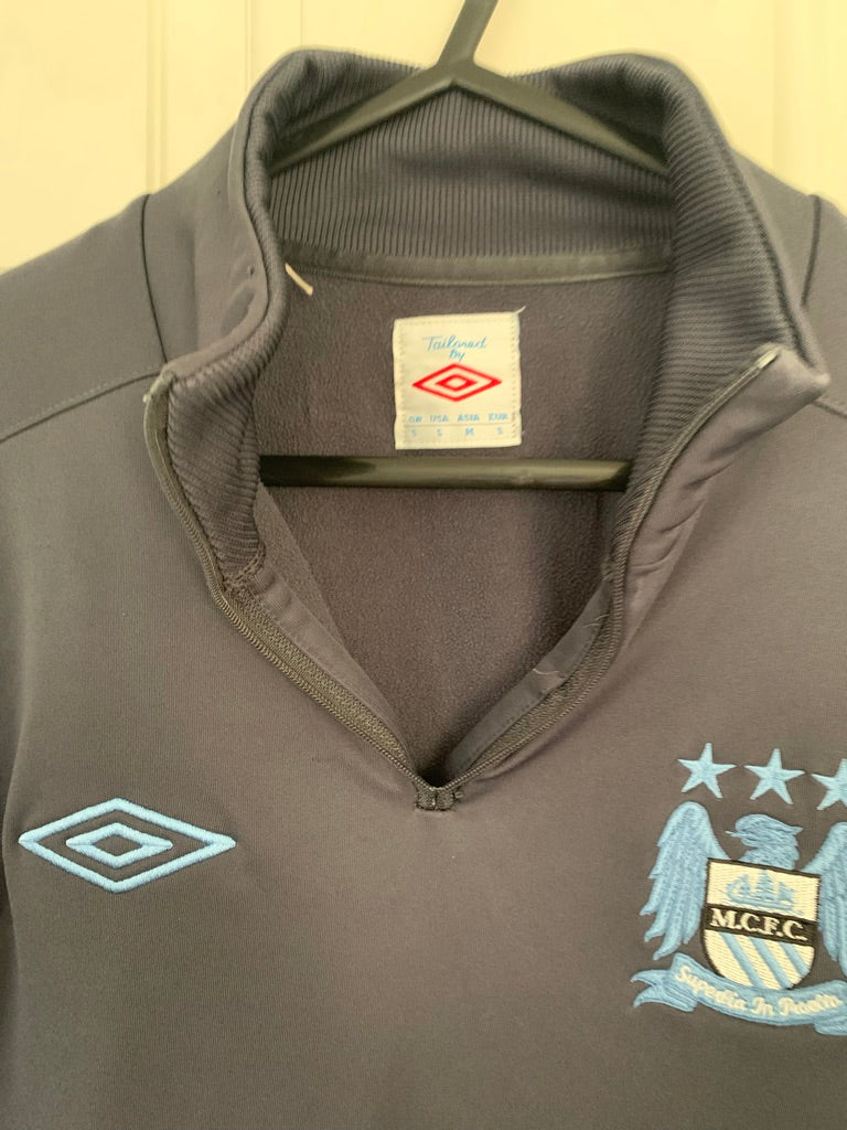 Umbro Manchester City 2010/2011 1/4 Zip Sweatshirt (S)