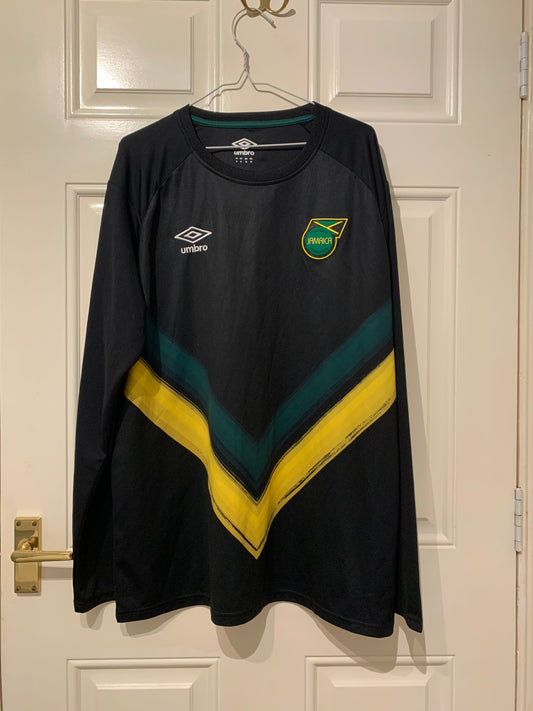 Umbro Jamaica 2021/2022 Long Sleeve Training Shirt (XL)