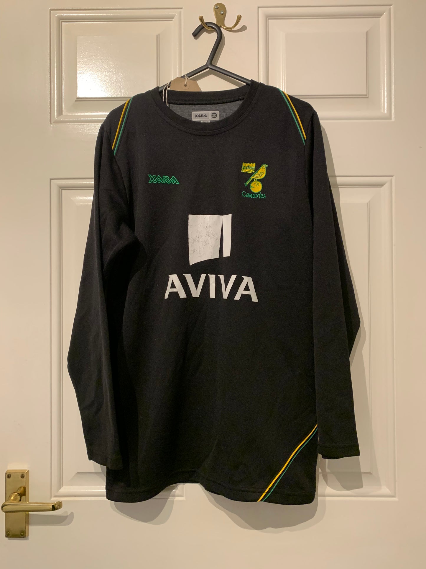 Xara Norwich City 2008/2010 Training Sweatshirt (S)