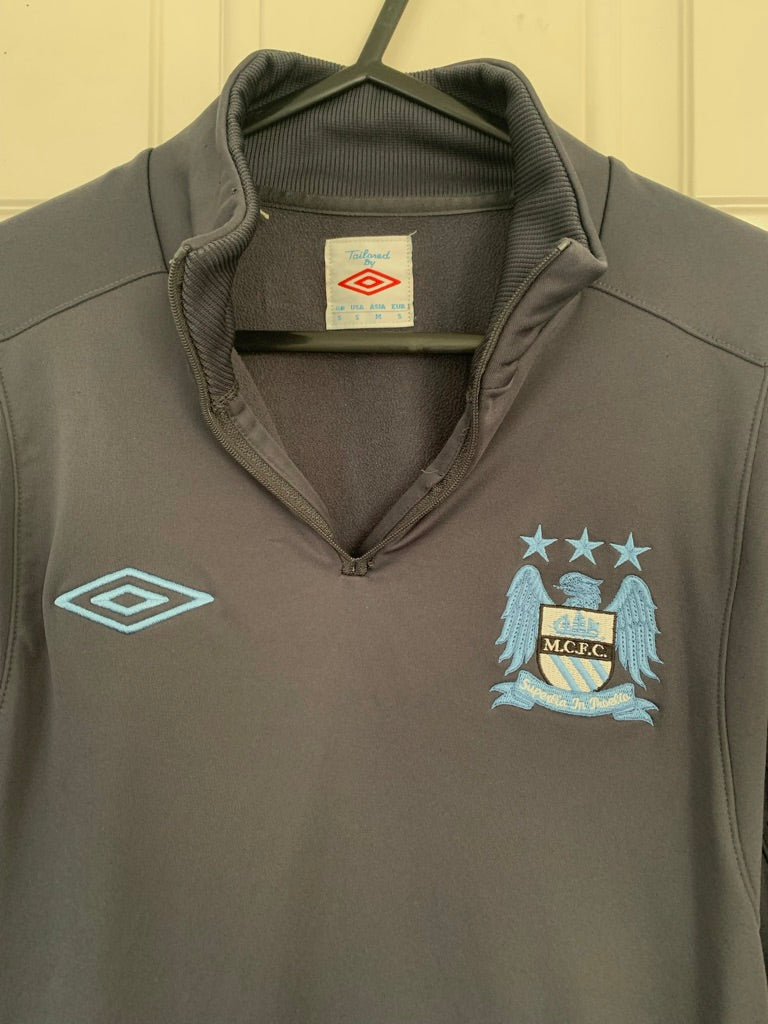 Umbro Manchester City 2010/2011 1/4 Zip Sweatshirt (S)