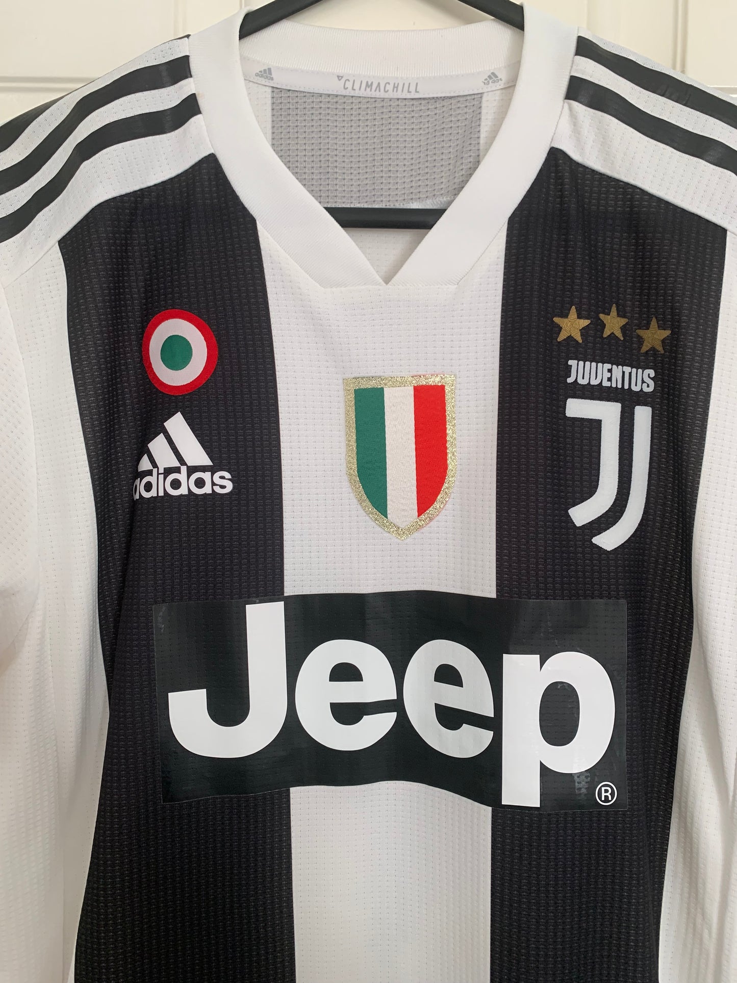 Adidas Juventus 2018/2019 Home Shirt Player Issue Ronaldo 7 (S)