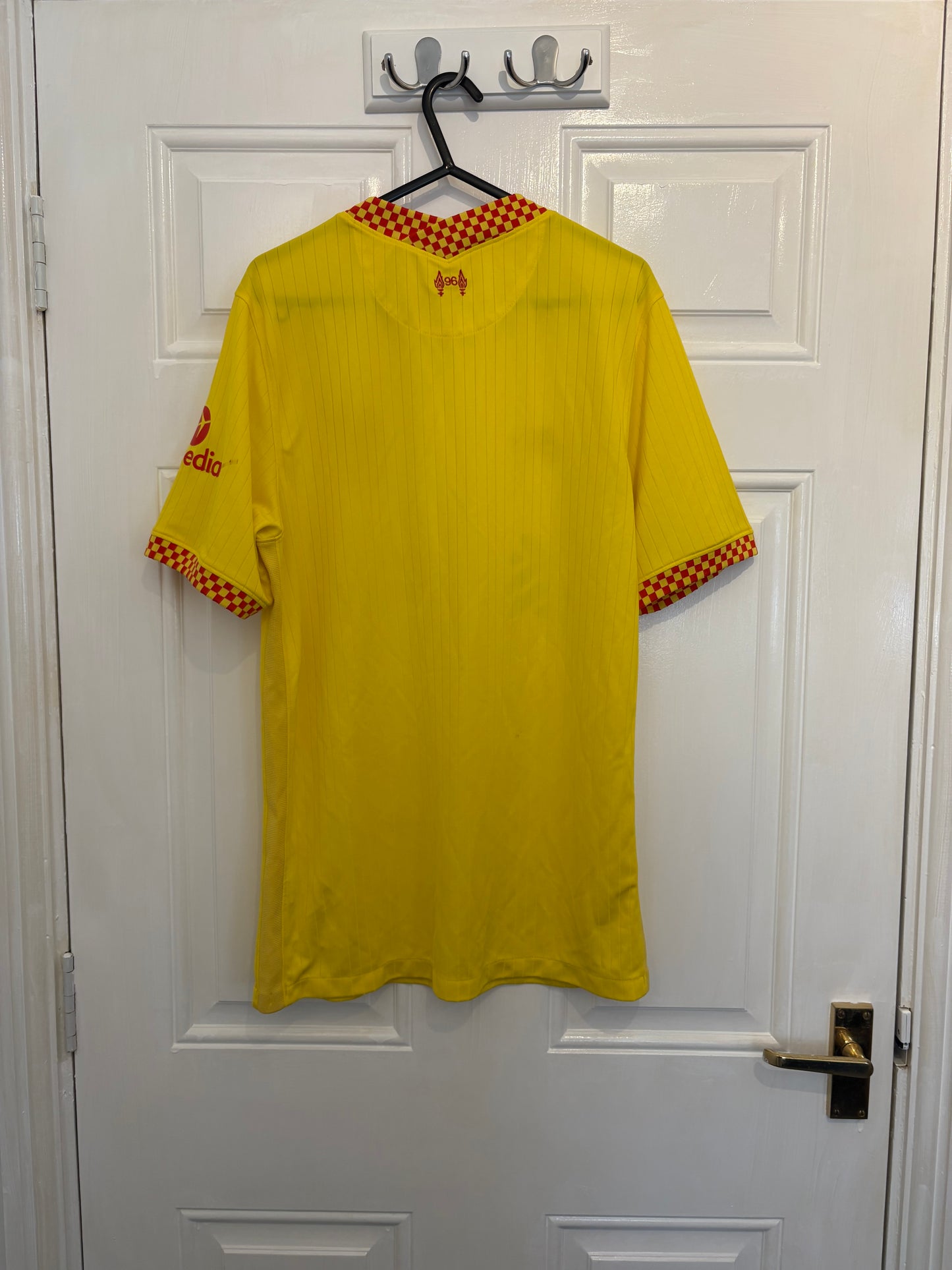 Nike Liverpool FC 2021/2022 Third Shirt (M)
