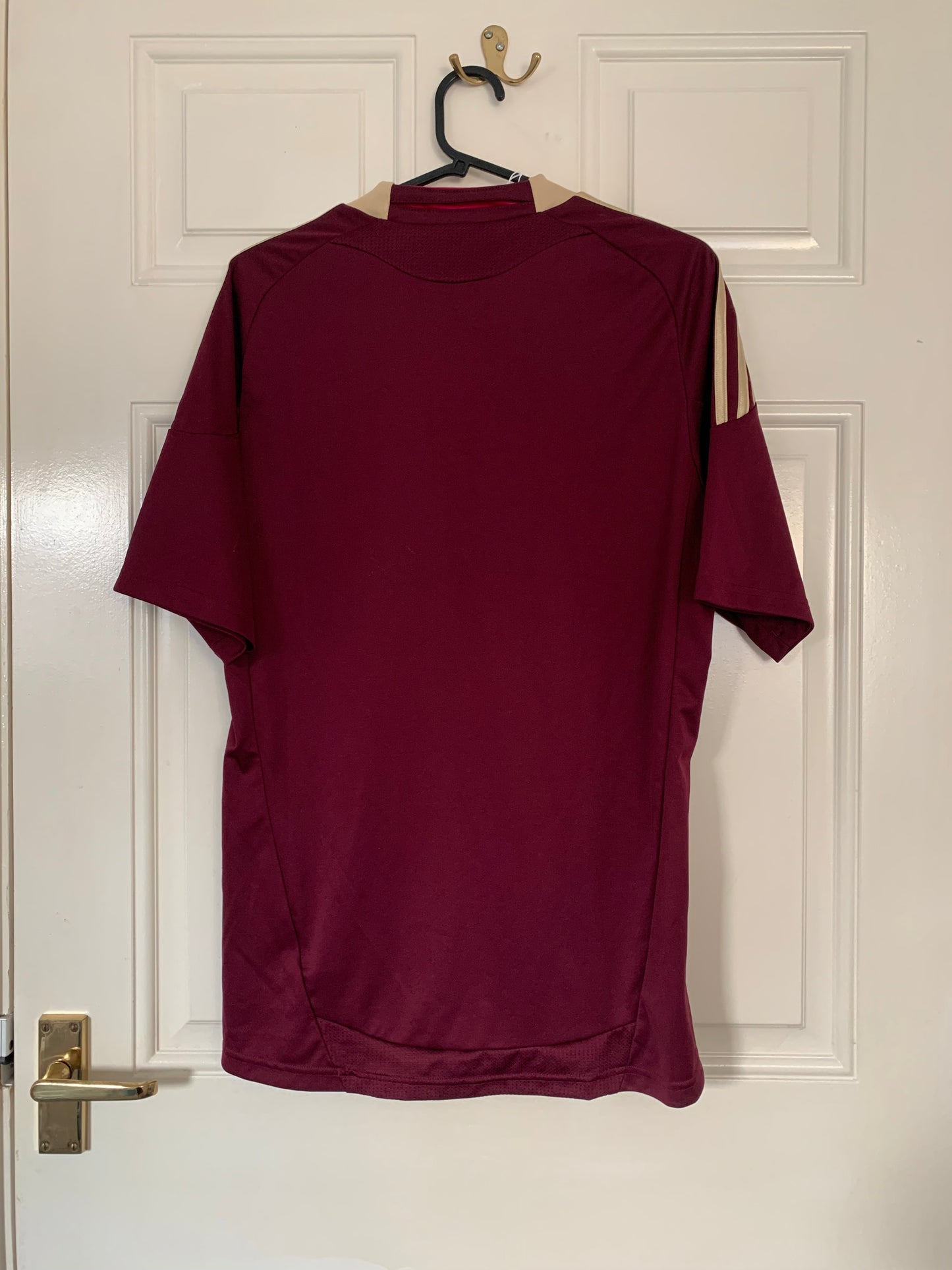 Adidas Olympique Lyonnais 2010/2011 Away Shirt (S)