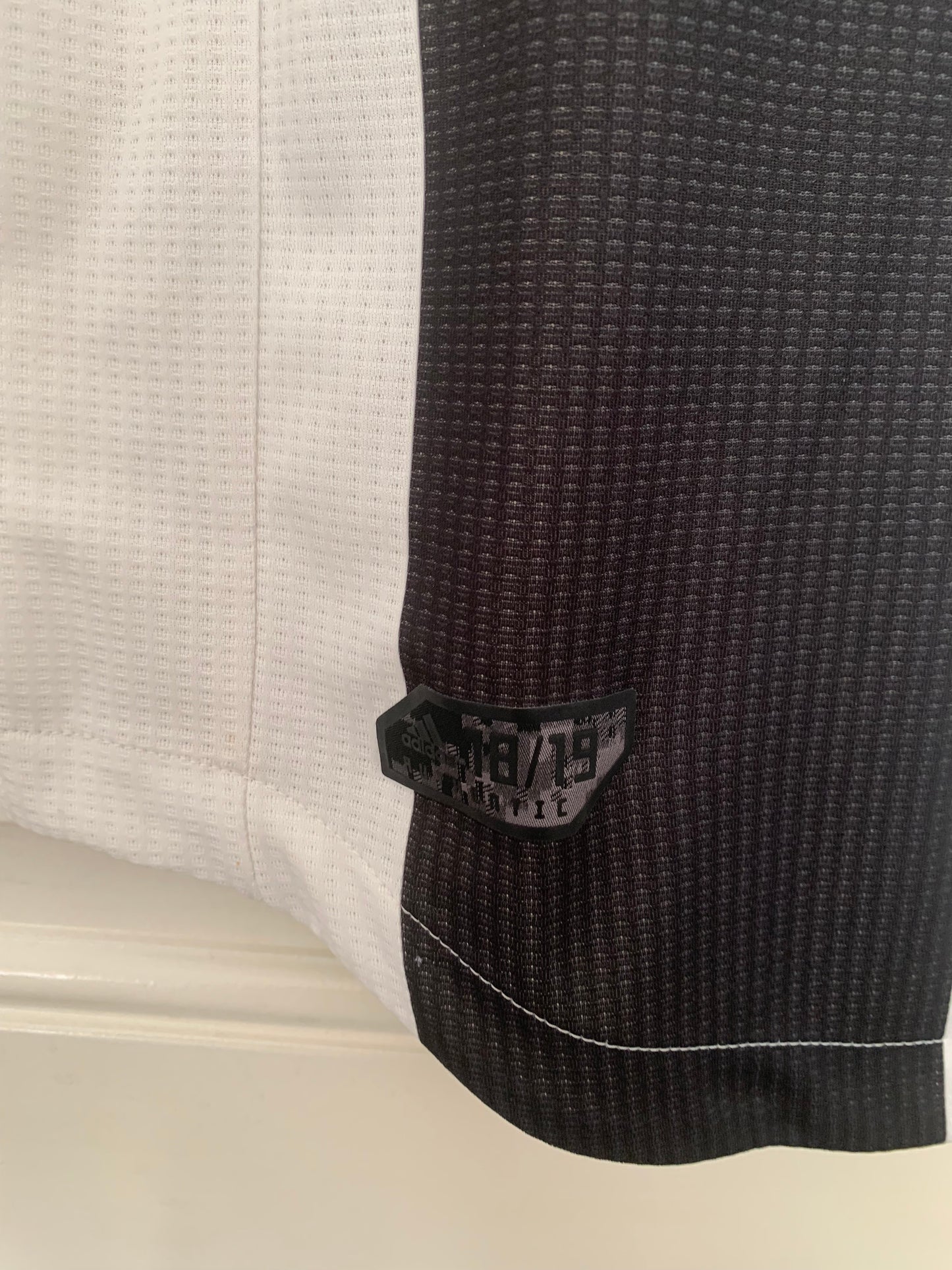 Adidas Juventus 2018/2019 Home Shirt Player Issue Ronaldo 7 (S)