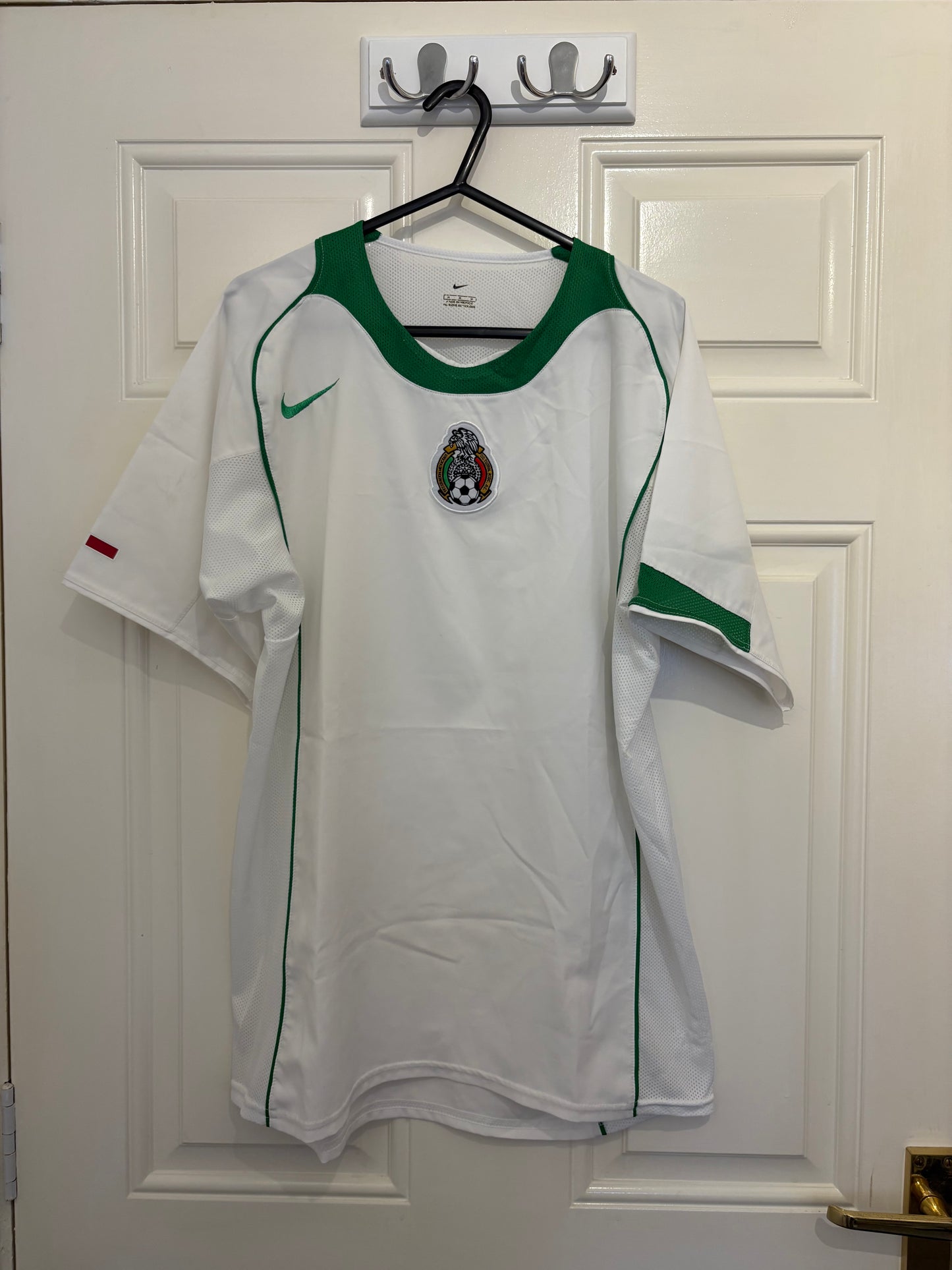Nike Mexico 2004/2006 Away Football Shirt (M)