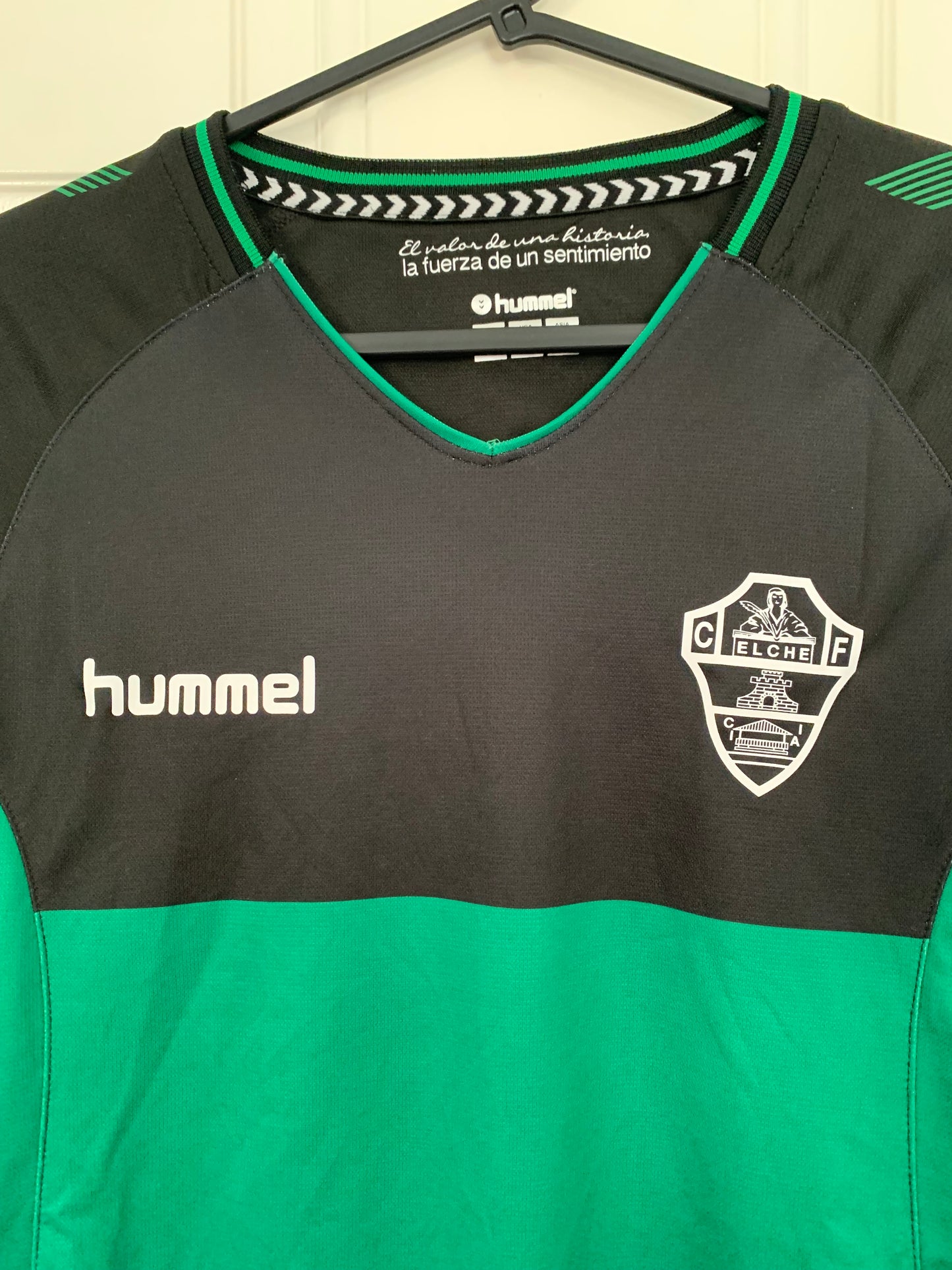 Hummel Elche CF 2019/2020 Away Shirt (S)