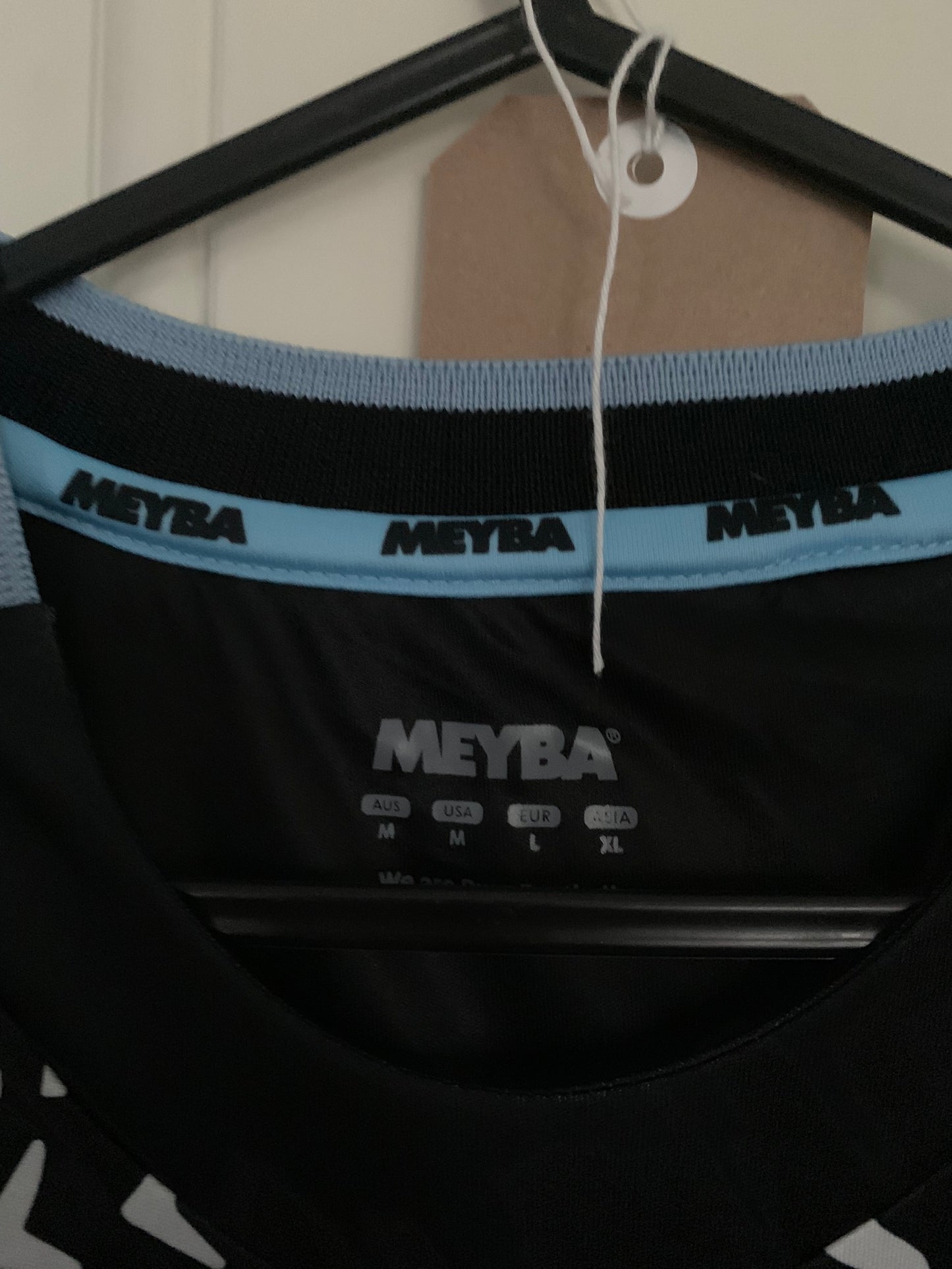 Meyba Oakland Roots 2022/2023 Limited Edition BLM Shirt (M)