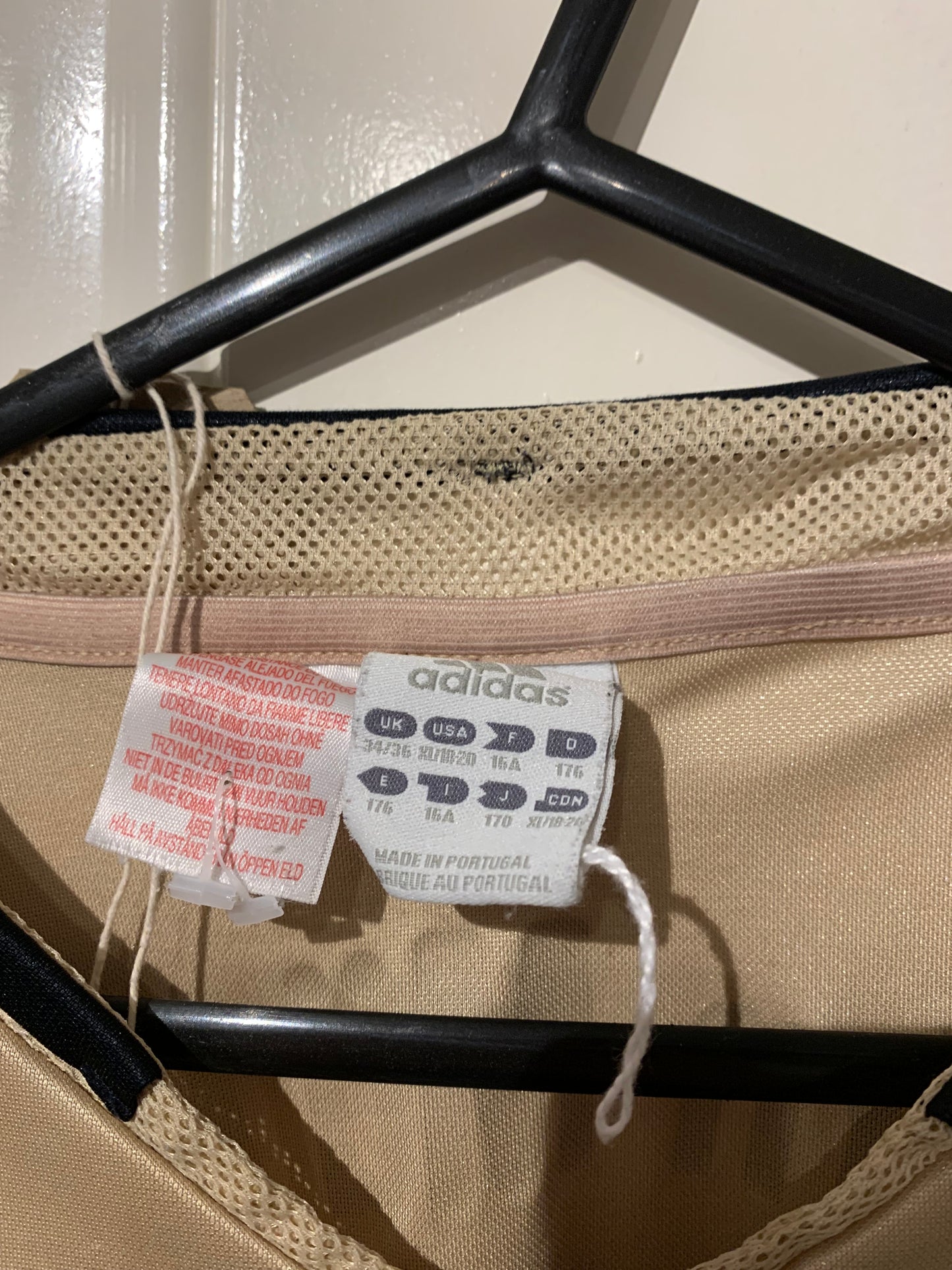 Adidas Bayern Munich 2004/06 Away Shirt (S)