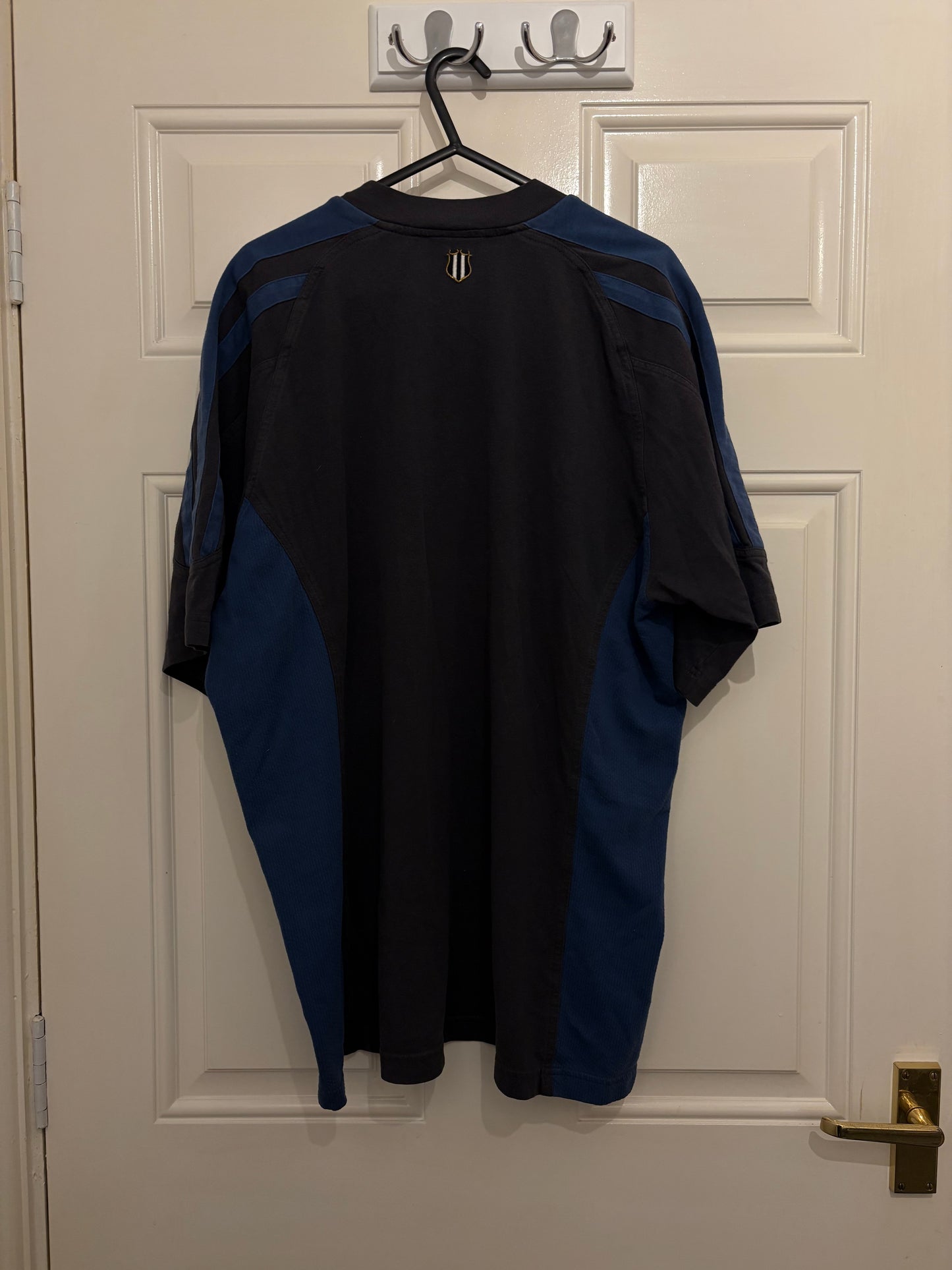 Adidas Newcastle United 2001/2002 Training Shirt (XL)