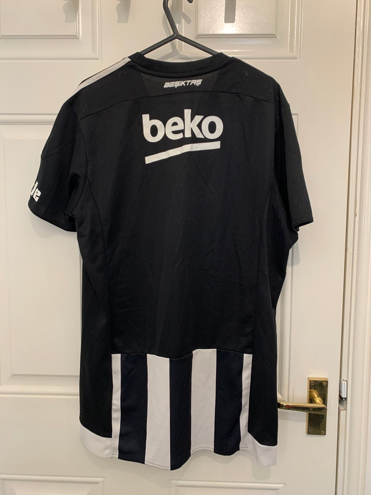 Adidas Besiktas 2015/2016 Player Issue Away Shirt (M)