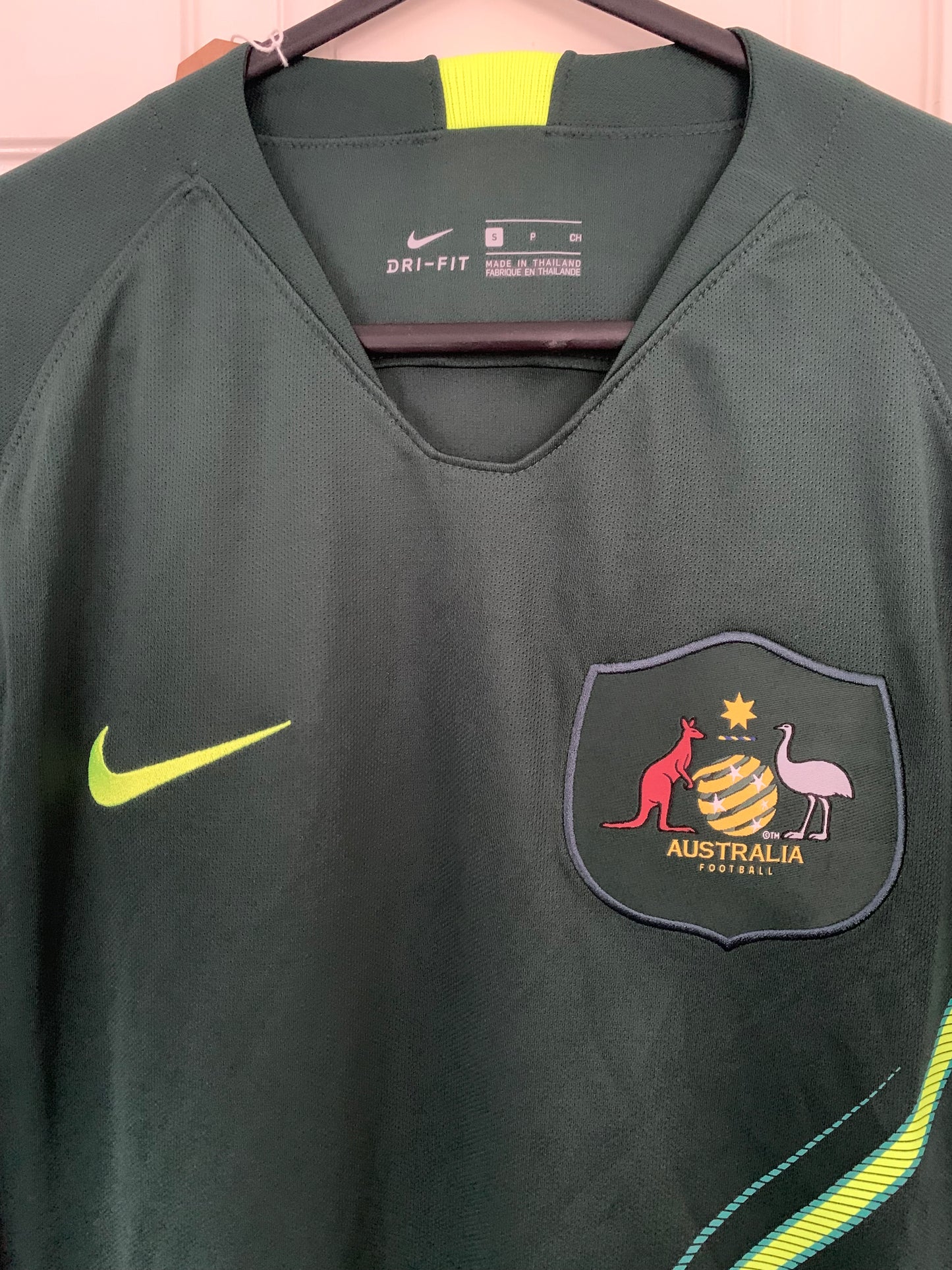 Nike Australia 2018/2019 Away Shirt BNWT (S)