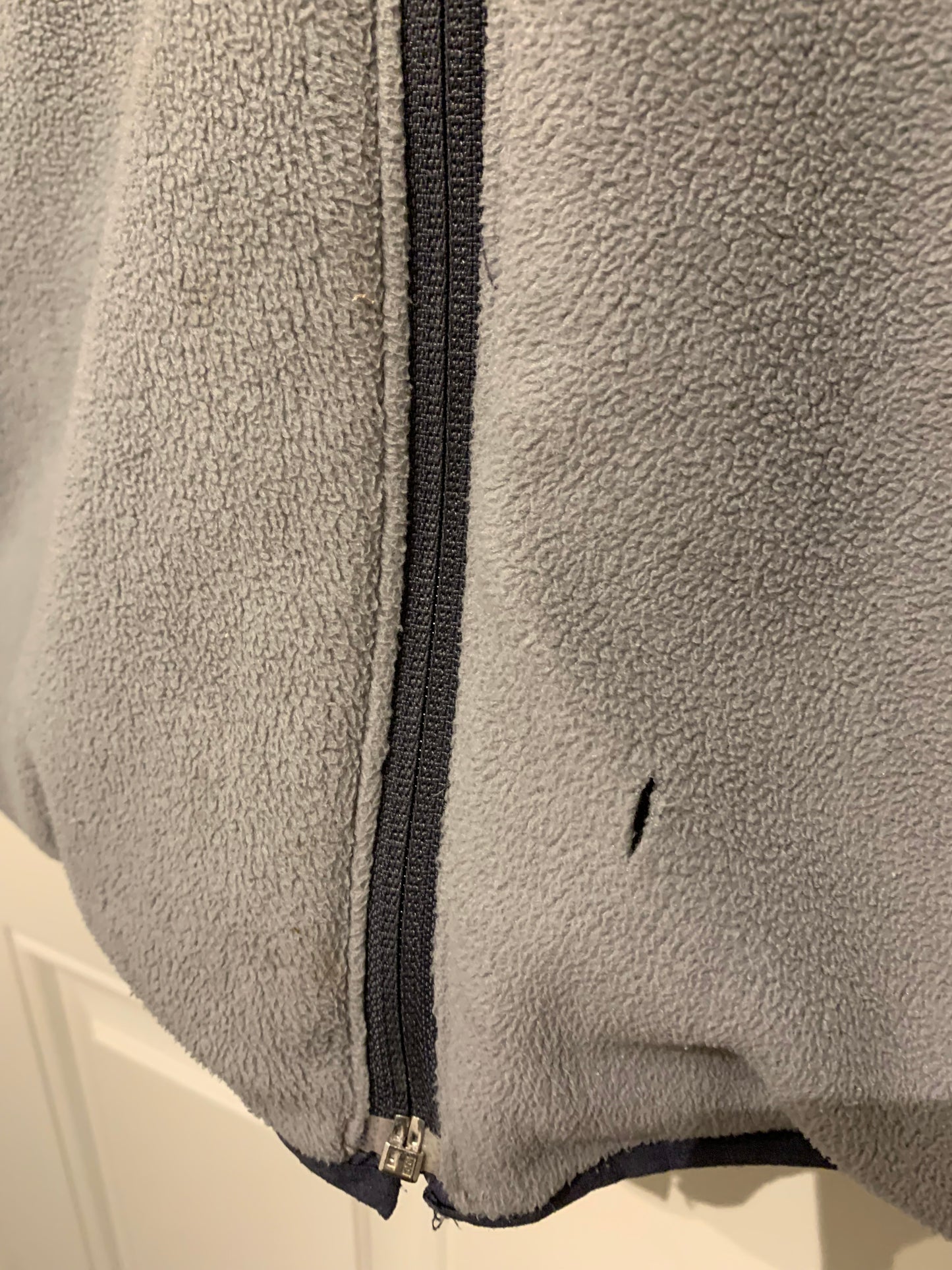 Reebok Liverpool 2004/2005/2006 Reversible Zip Up Fleece Jacket (L)