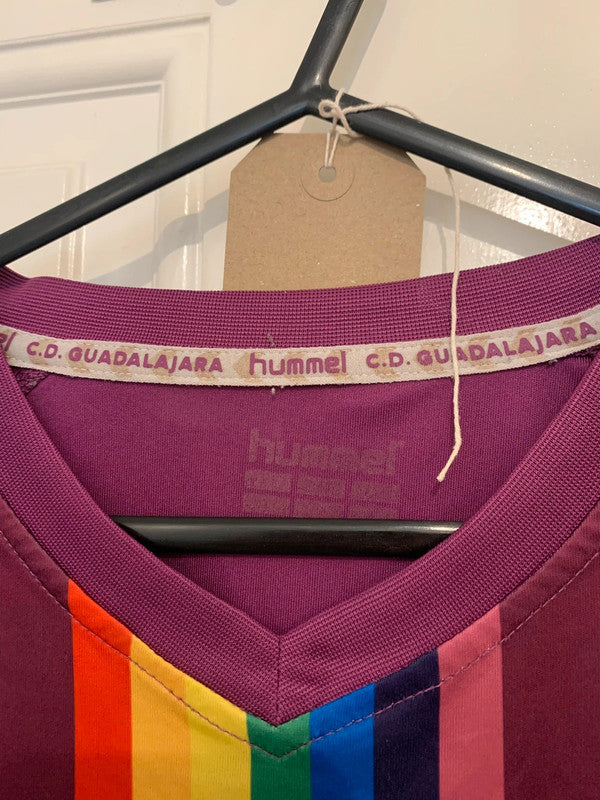 Hummel Deportivo Guadalajara 2015/2016 Home Shirt (M)